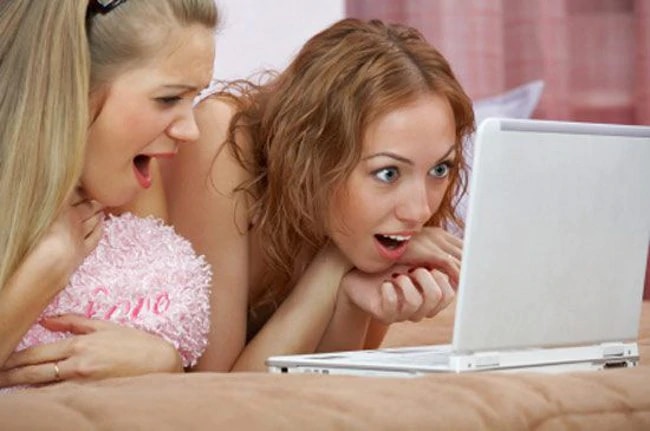 3 Reasons Why Ladies Should Send the First Email 